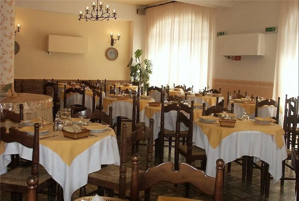 Hotel Delle Palme Летоянни Италия
